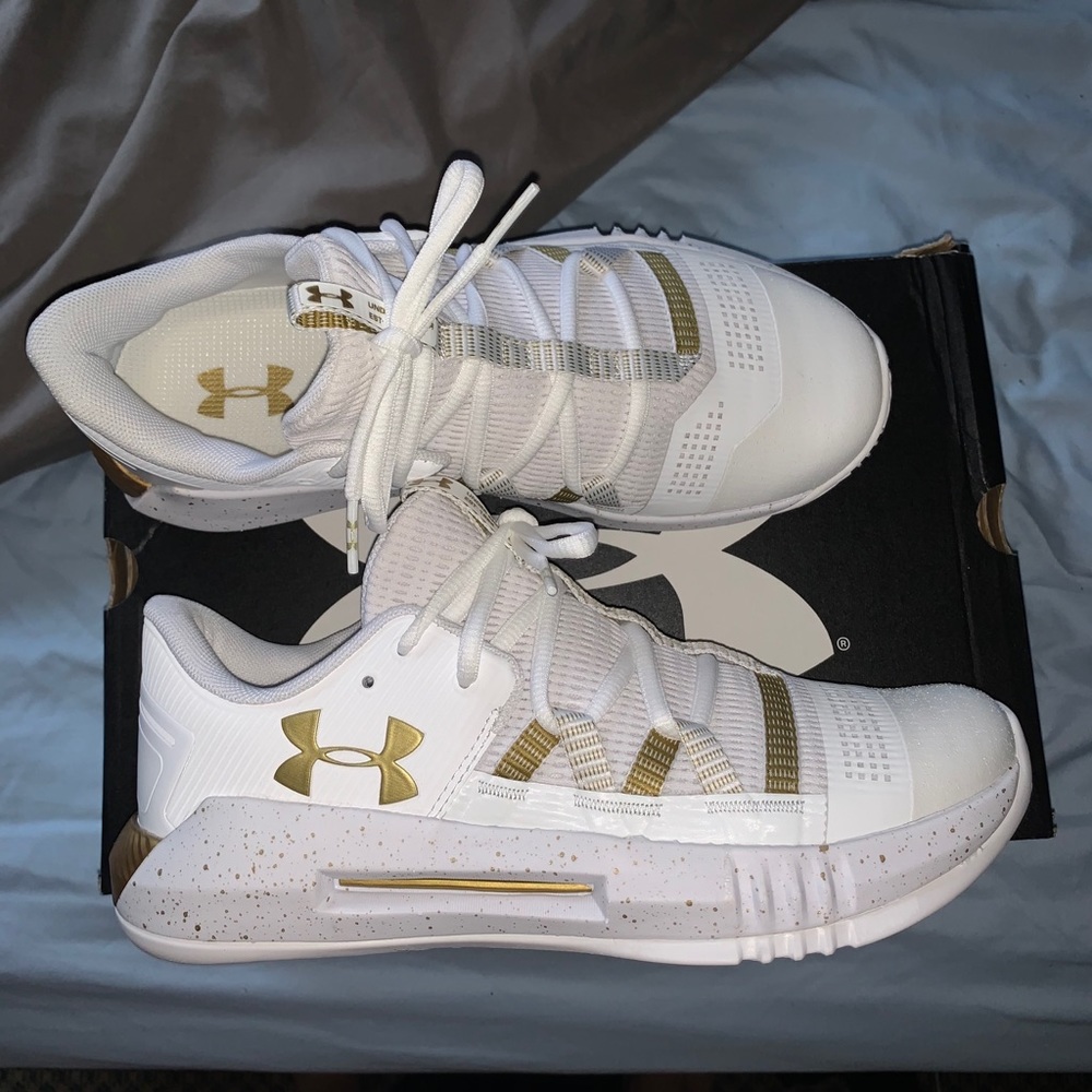 UA block city 2.0 volleyball sneakers